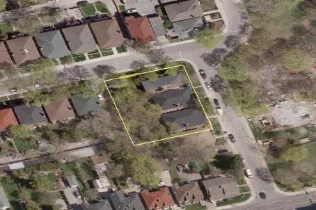 Millwood Apartments in Toronto, ON - Building Photo