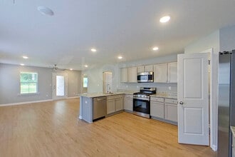 649 June St in Prattville, AL - Building Photo - Building Photo