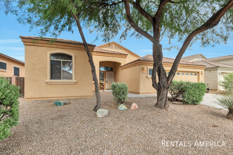 4231 E Lushfield Dr in Tucson, AZ - Building Photo - Building Photo