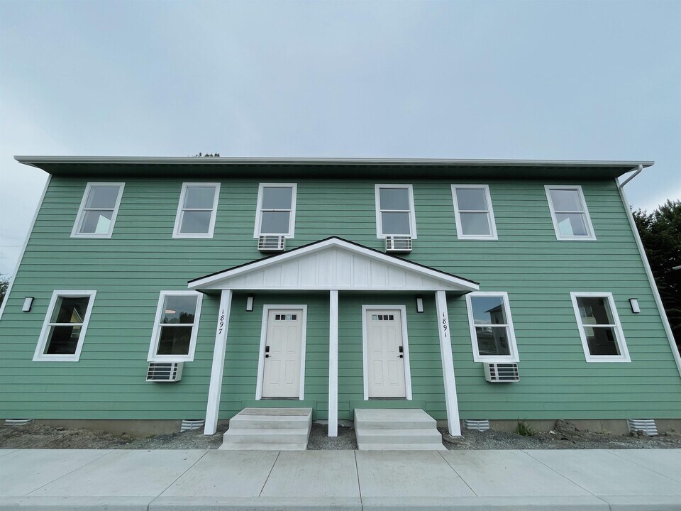 1887 E F St in Moscow, ID - Building Photo