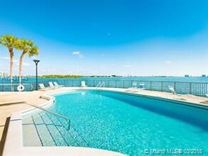 11930 N Bayshore Dr, Unit 1409 in North Miami, FL - Building Photo - Building Photo