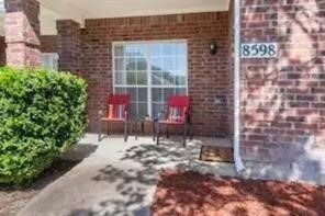 8598 Hawthorne St in Frisco, TX - Building Photo