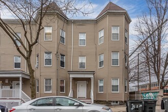 39-43 Mozart St in Jamaica Plain, MA - Building Photo - Building Photo