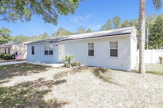 4125 Chowen Dr in Lakeland, FL - Foto de edificio - Building Photo