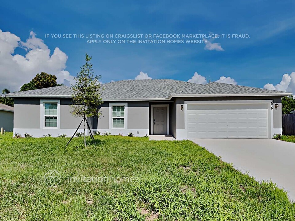3032 SW Ann Arbor Rd in Port St. Lucie, FL - Building Photo