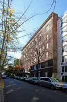 136 Hicks St Apartments