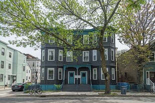 227 Prospect St, Unit 2 in Cambridge, MA - Building Photo