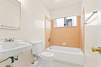 4TH2015 in Santa Monica, CA - Building Photo - Interior Photo