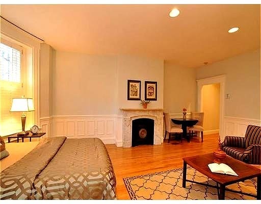 615 Massachusetts Ave, Unit 1 in Boston, MA - Building Photo - Building Photo