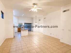 4141 E Calle Henequen in Tucson, AZ - Building Photo - Building Photo