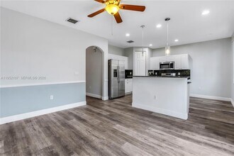 2540 SW 85th Terrace in Miramar, FL - Building Photo - Building Photo