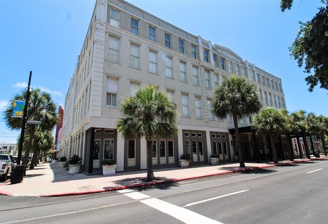 property at 2207 Postoffice St