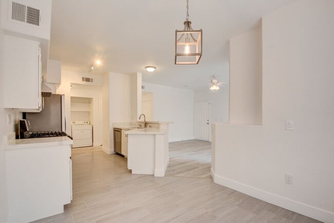 property at 2124 Calville St