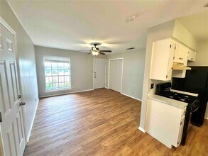 8109 Georgian Dr in Austin, TX - Building Photo - Building Photo