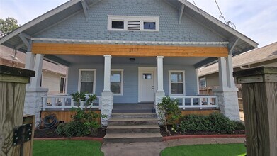 2117 Marion St in Houston, TX - Building Photo - Building Photo