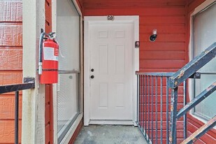 9805 Walnut St in Dallas, TX - Building Photo