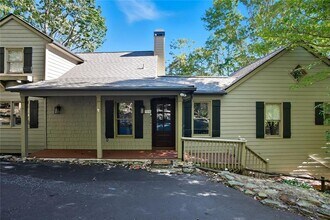 203 Wild Azalea Cir in Jasper, GA - Building Photo - Building Photo