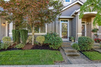 21785 SW Berkshire Terrace in Sherwood, OR - Building Photo - Building Photo