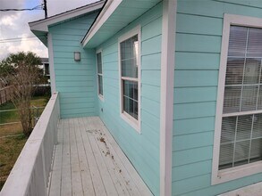 1010 22nd St in San Leon, TX - Building Photo - Building Photo