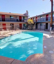 Canberra in Phoenix, AZ - Building Photo