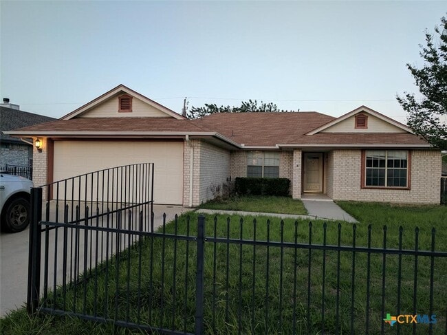 property at 4309 Chantz Dr
