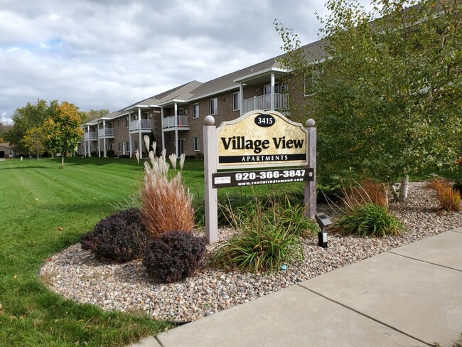 Village View Apartments in Green Bay, WI - Building Photo - Building Photo