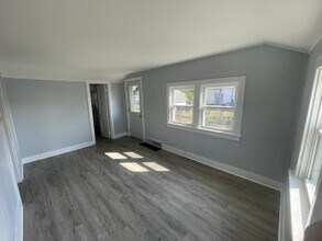 113 Monmoor Ave in Mishawaka, IN - Building Photo - Building Photo