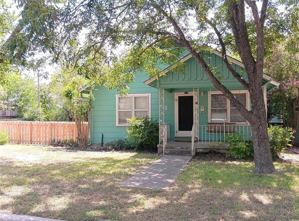 513 E 46th St in Austin, TX - Building Photo