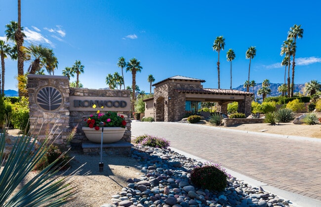 73335 Oriole Ct in Palm Desert, CA - Building Photo - Building Photo