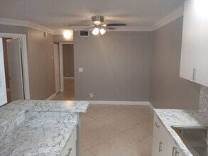 522 Trace Cir in Deerfield Beach, FL - Foto de edificio - Building Photo