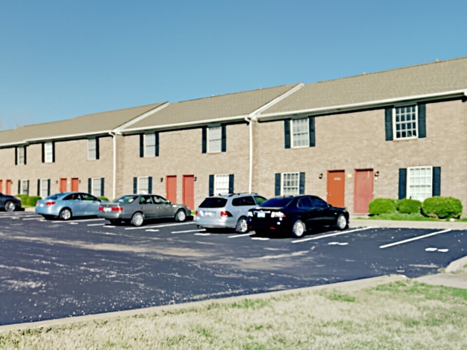 Morningside Townhomes in Louisville, KY - Building Photo