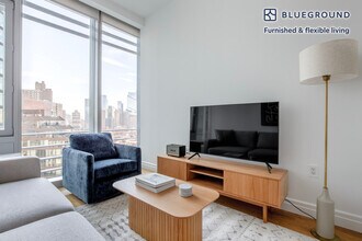 550 W 54th St, Unit FL24-ID1426 in New York, NY - Building Photo - Building Photo