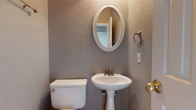 14919 Forest Trails Dr