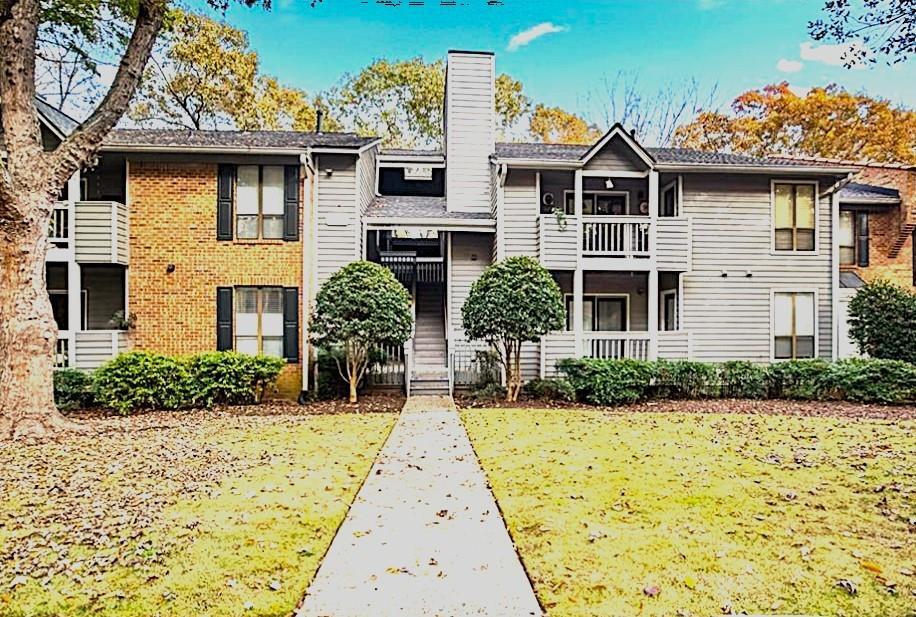 101 Warm Springs Cir in Roswell, GA - Building Photo