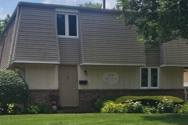 103 W Park St in Westerville, OH - Building Photo