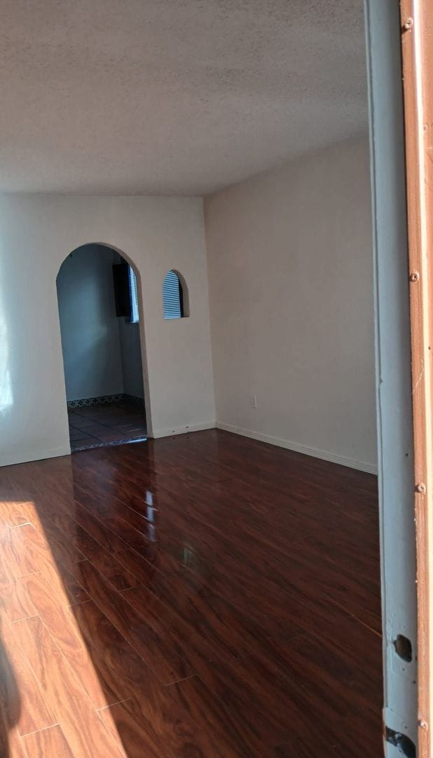 360 Obispo Ave in Long Beach, CA - Building Photo - Building Photo