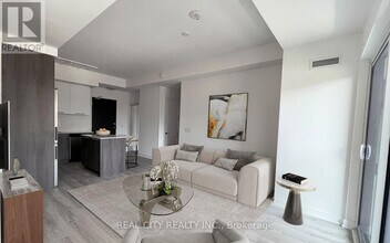 25 Neighbourhood Ln. in Toronto, ON - Building Photo - Building Photo