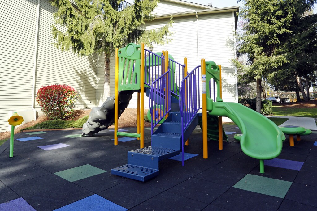 Millwood Estates Apartments Lynnwood, WA Apartments For Rent