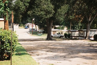 Hidden Valley Mobile Home Park in Huntsville, TX - Building Photo - Building Photo