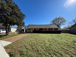 6341 Wedgewick Cove in Bartlett, TN - Building Photo - Building Photo