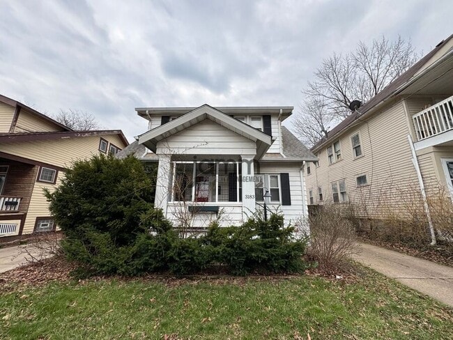 property at 3183 W 112th St