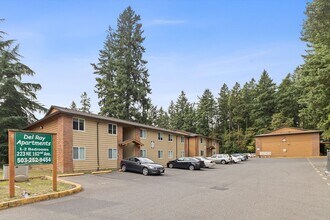 Del Ray Apartments in Portland, OR - Foto de edificio - Building Photo