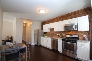 20 Tennyson St, Unit 20 in Somerville, MA - Building Photo