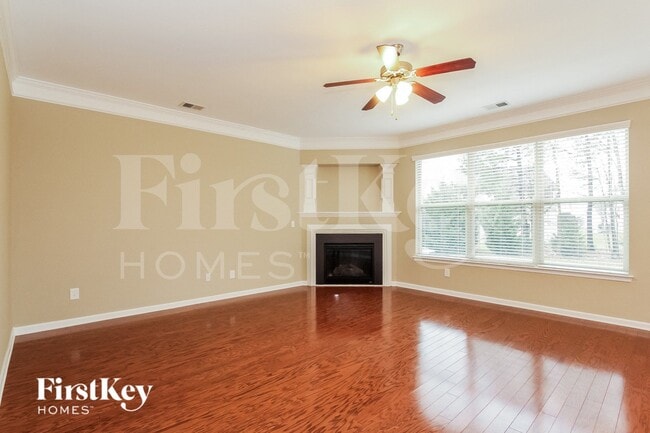 105 Marquette Drive in Mount Holly, NC - Building Photo - Building Photo