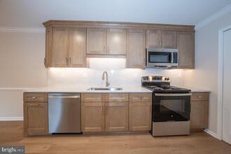 335 Paoli Pointe Dr in Paoli, PA - Building Photo - Building Photo