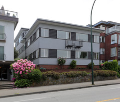 2358 Cornwall Ave in Vancouver, BC - Building Photo - Building Photo