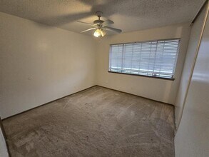214 Village N Dr in Richardson, TX - Building Photo - Building Photo
