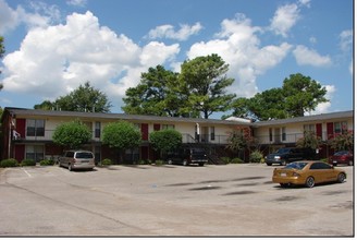 Maureen Manor Apartments in Memphis, TN - Building Photo - Building Photo