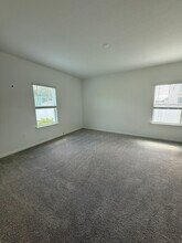 3121 NE 40th St in Ocala, FL - Building Photo - Building Photo