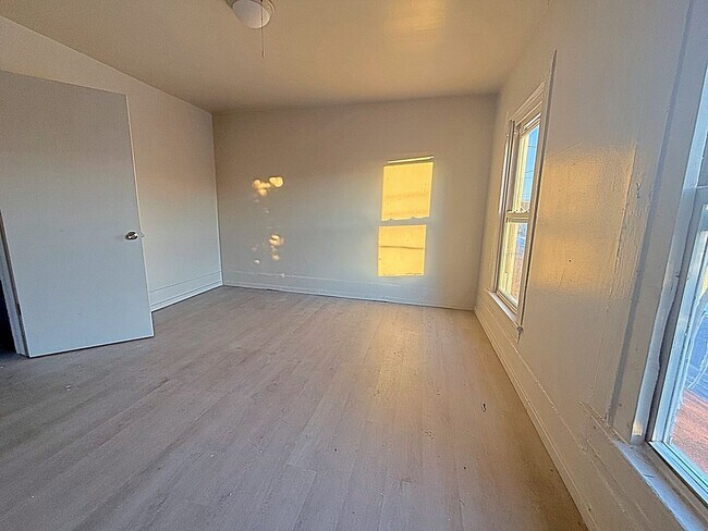 638 Carbon St in Syracuse, NY - Building Photo - Building Photo